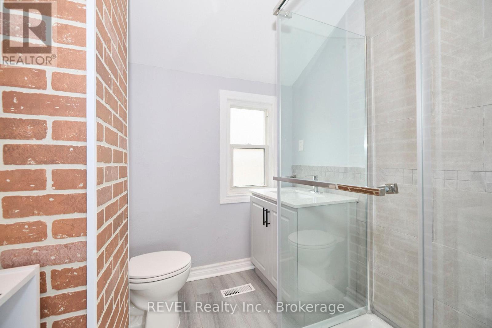 43 Cosby Avenue, St. Catharines (Facer), Ontario  L2M 5R7 - Photo 14 - X12703164