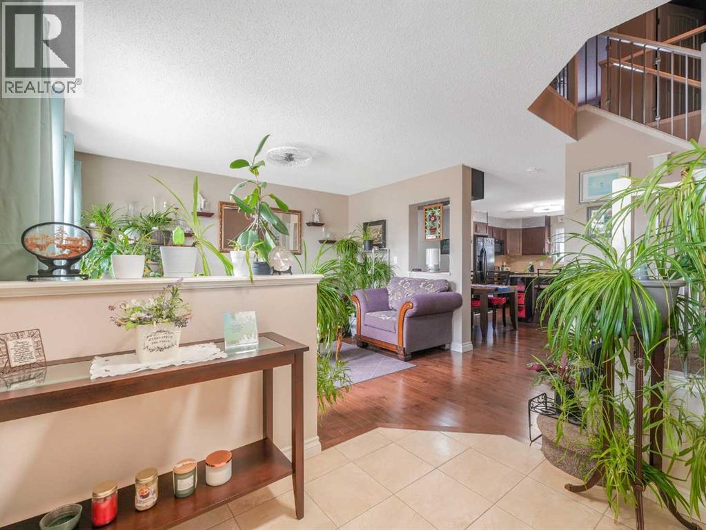 234 Robinson Drive, Leduc, Alberta  T9E 0S7 - Photo 4 - A2279746