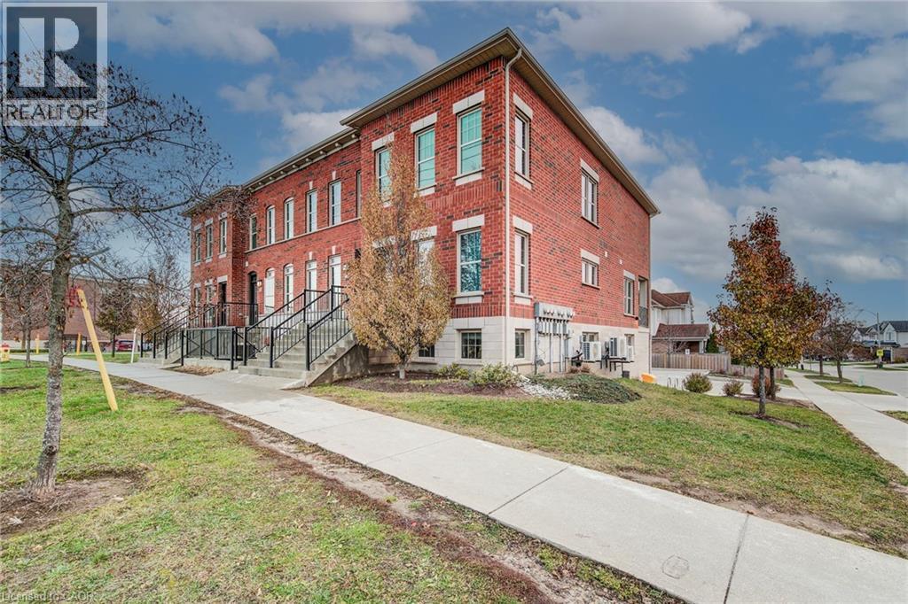 275 Max Becker Drive Unit# 5, Kitchener, Ontario  N2E 4G2 - Photo 2 - 40798970