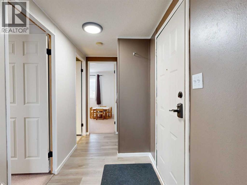 116 Clark Crescent, Rural Grande Prairie No. 1, Alberta  T8W 5K5 - Photo 3 - A2273081