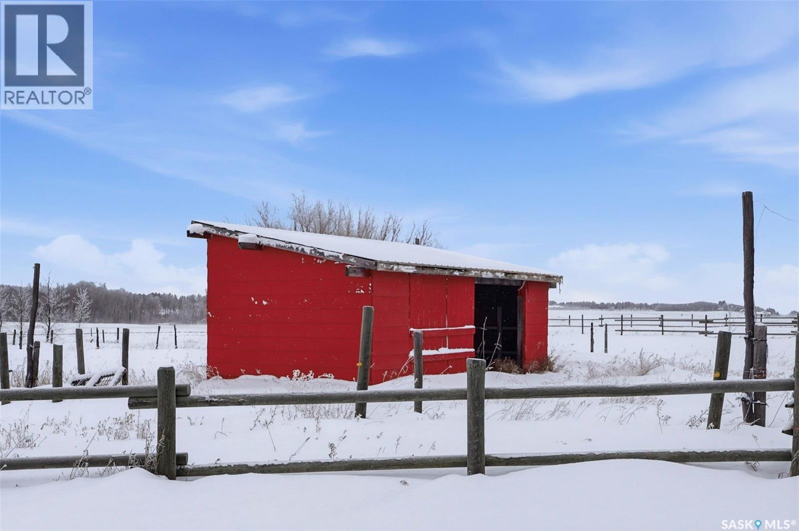 Mcleod Road Acreage, Buckland Rm No. 491, Saskatchewan  S6V 5R3 - Photo 40 - SK026898