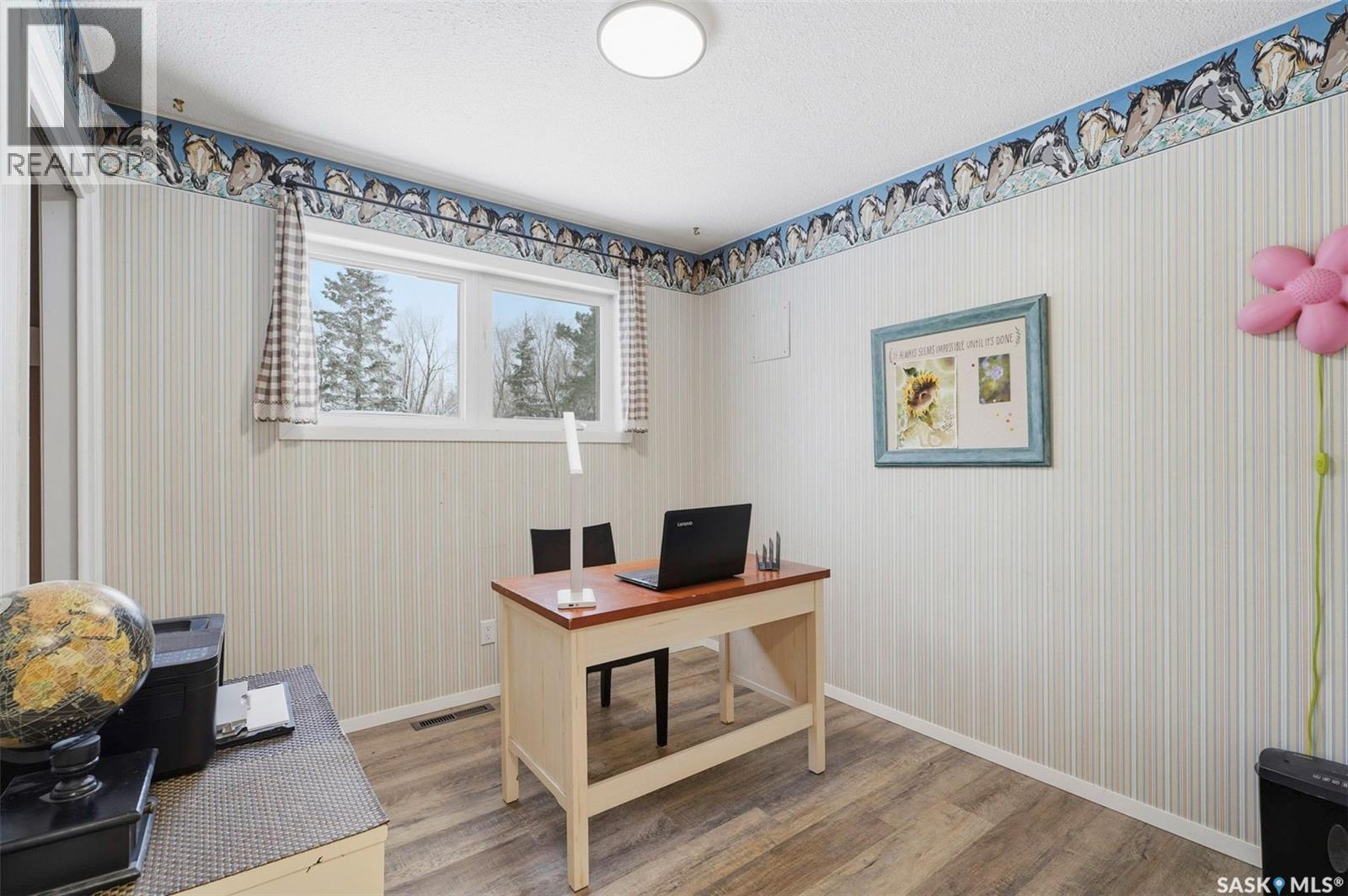 Mcleod Road Acreage, Buckland Rm No. 491, Saskatchewan  S6V 5R3 - Photo 17 - SK026898