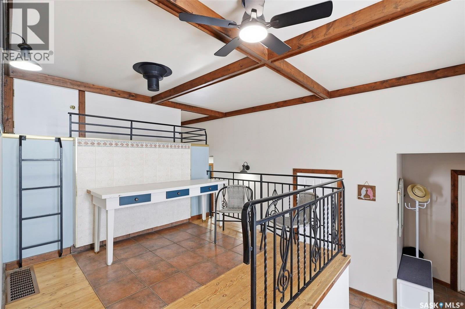 Mcleod Road Acreage, Buckland Rm No. 491, Saskatchewan  S6V 5R3 - Photo 5 - SK026898