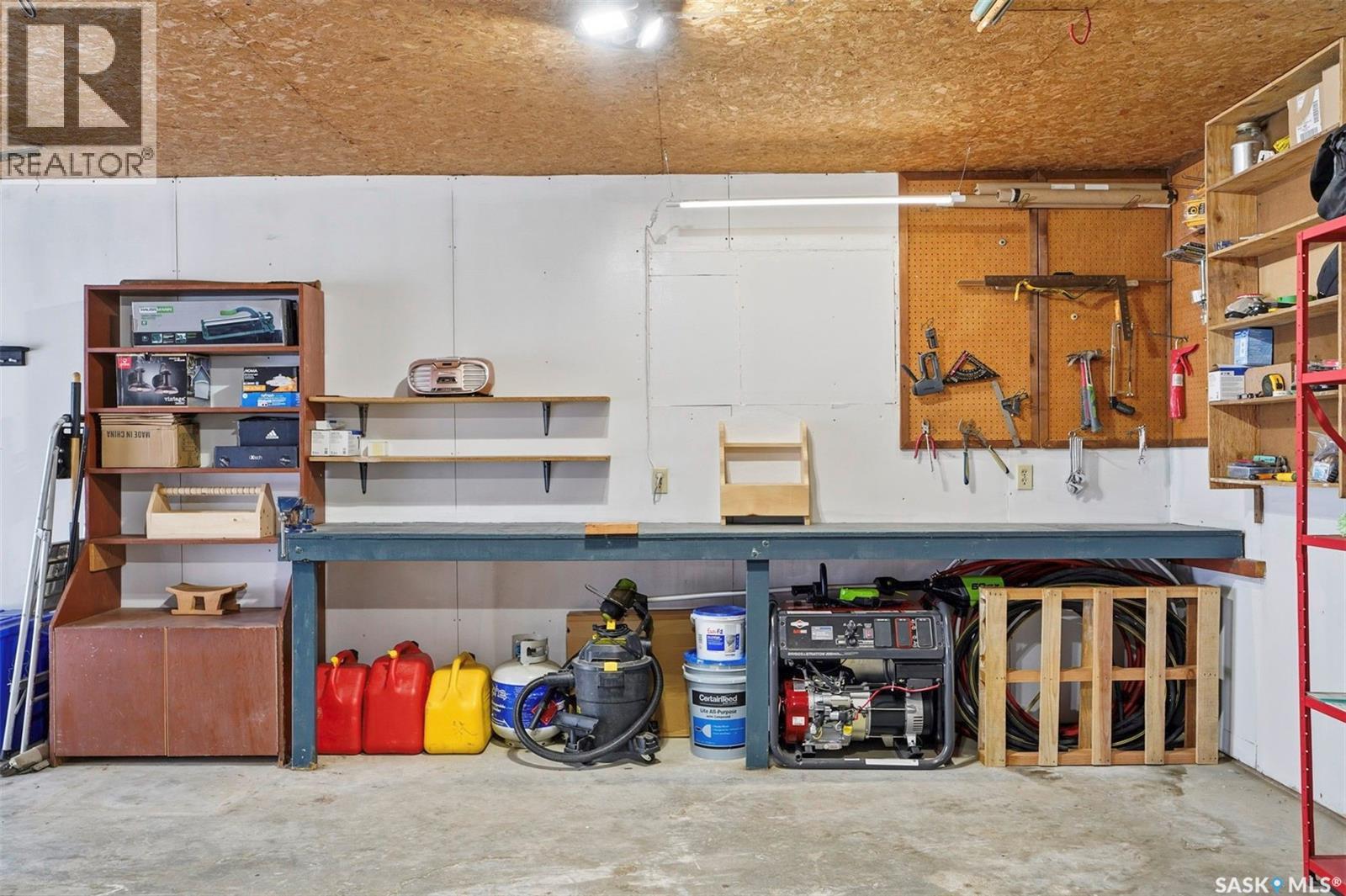 Mcleod Road Acreage, Buckland Rm No. 491, Saskatchewan  S6V 5R3 - Photo 34 - SK026898