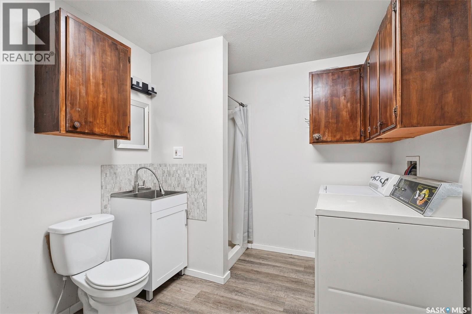 Mcleod Road Acreage, Buckland Rm No. 491, Saskatchewan  S6V 5R3 - Photo 23 - SK026898