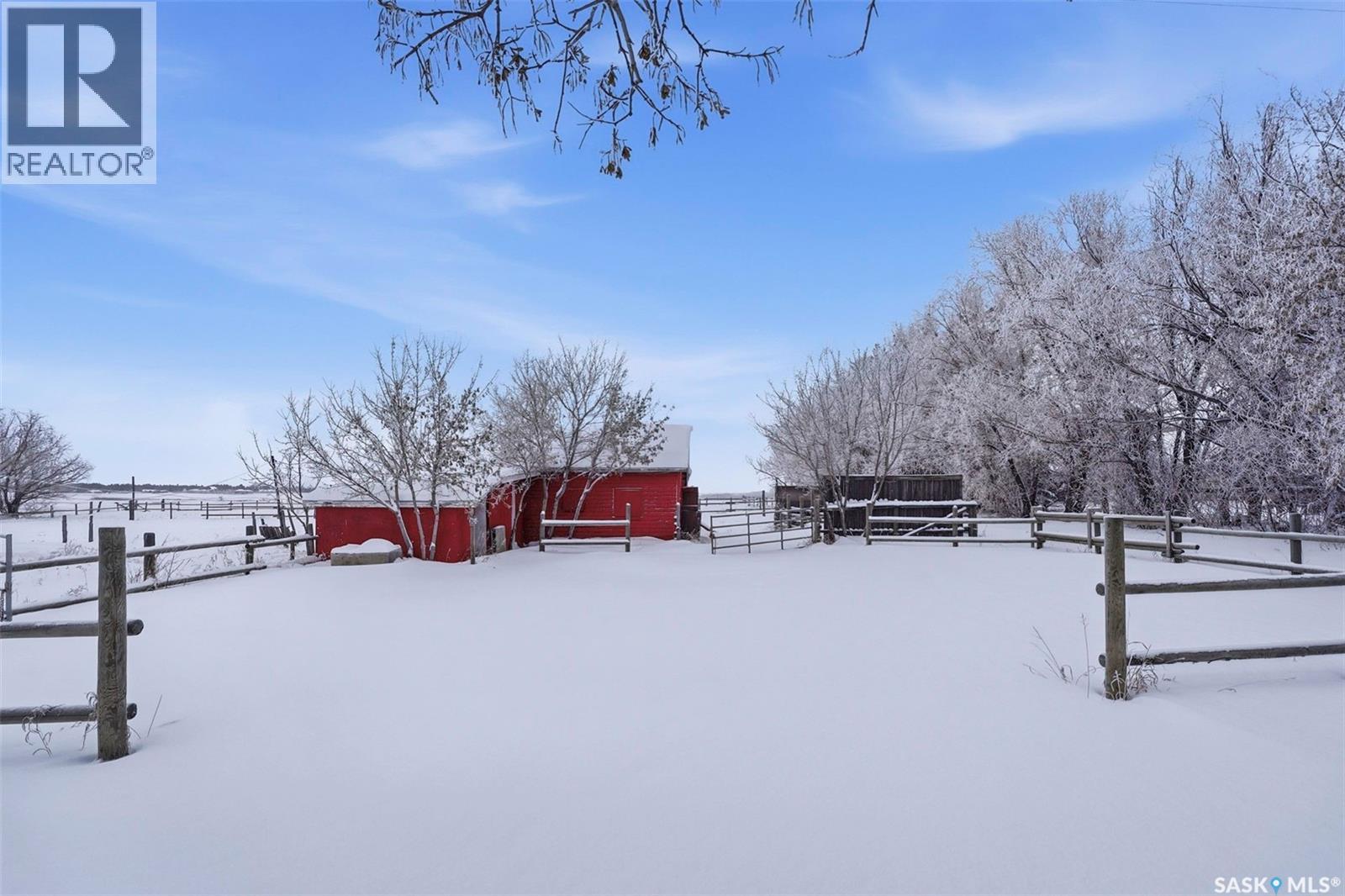 Mcleod Road Acreage, Buckland Rm No. 491, Saskatchewan  S6V 5R3 - Photo 42 - SK026898