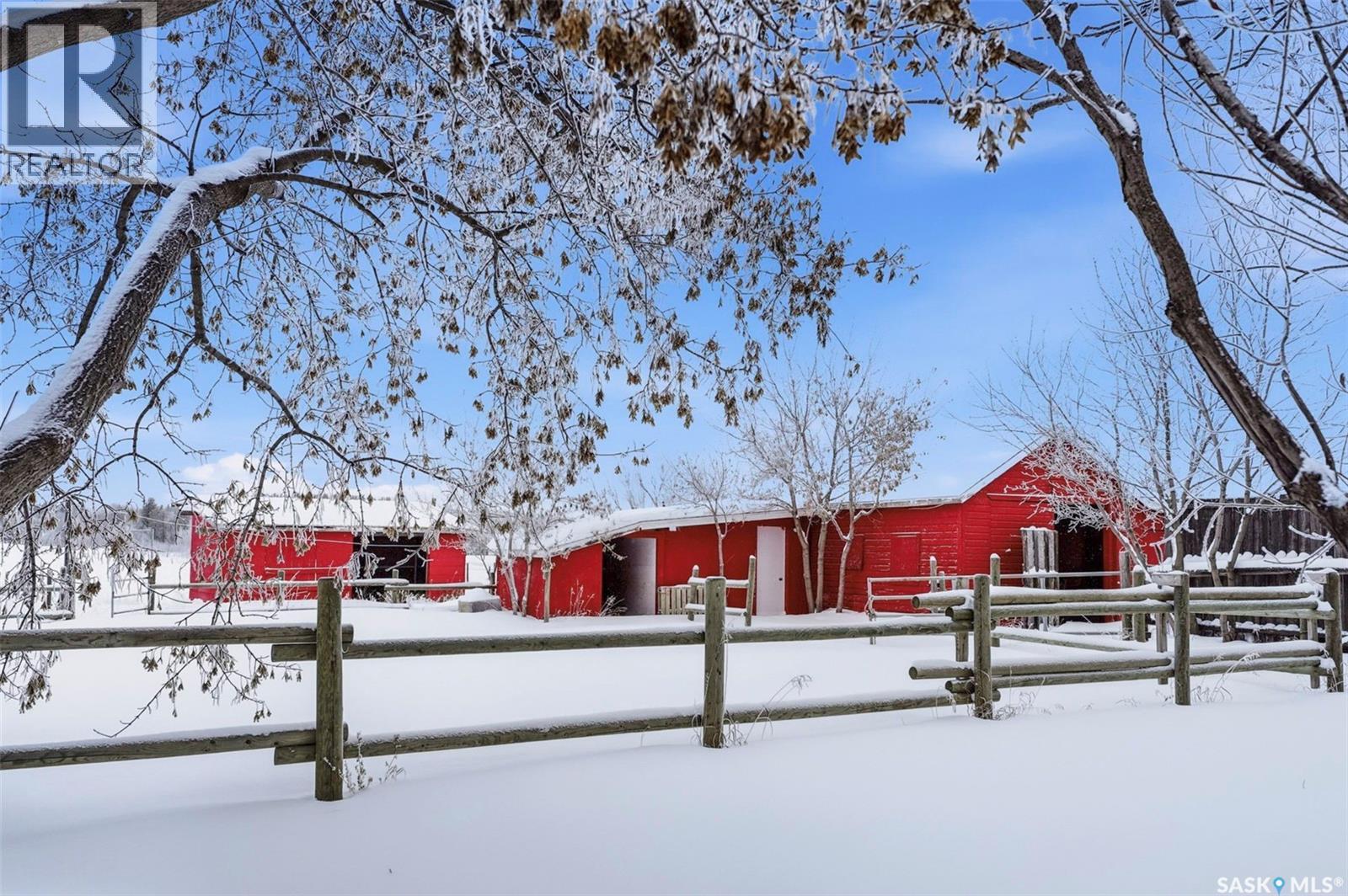 Mcleod Road Acreage, Buckland Rm No. 491, Saskatchewan  S6V 5R3 - Photo 41 - SK026898