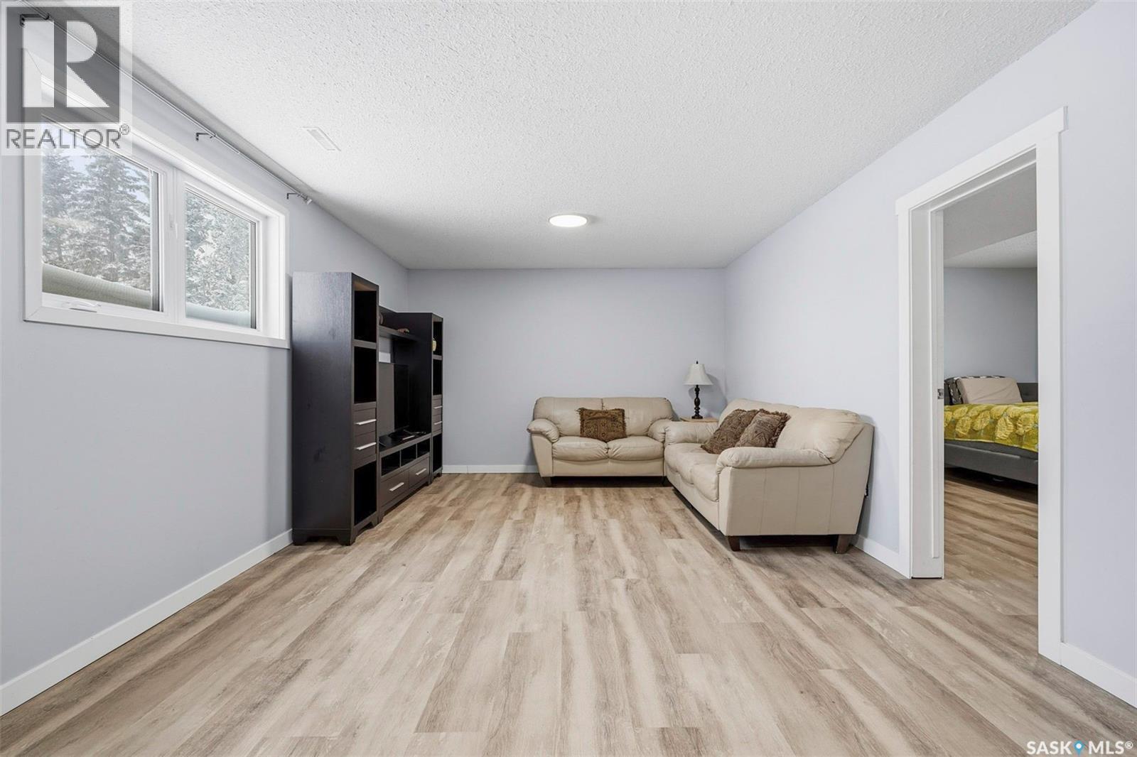 Mcleod Road Acreage, Buckland Rm No. 491, Saskatchewan  S6V 5R3 - Photo 27 - SK026898