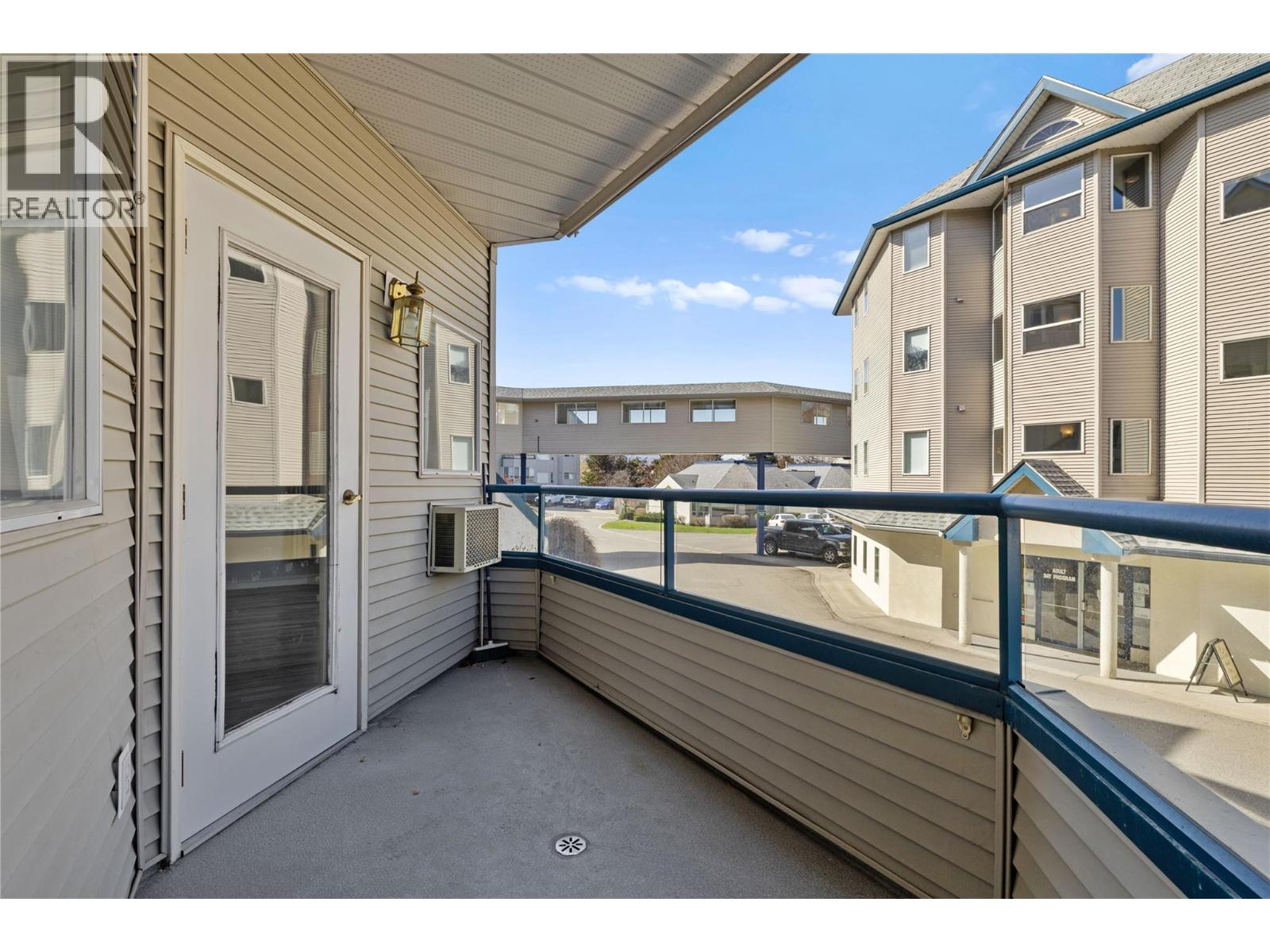 877 KLO Road Unit# 127 Kelowna, BC V1Y9R1_15