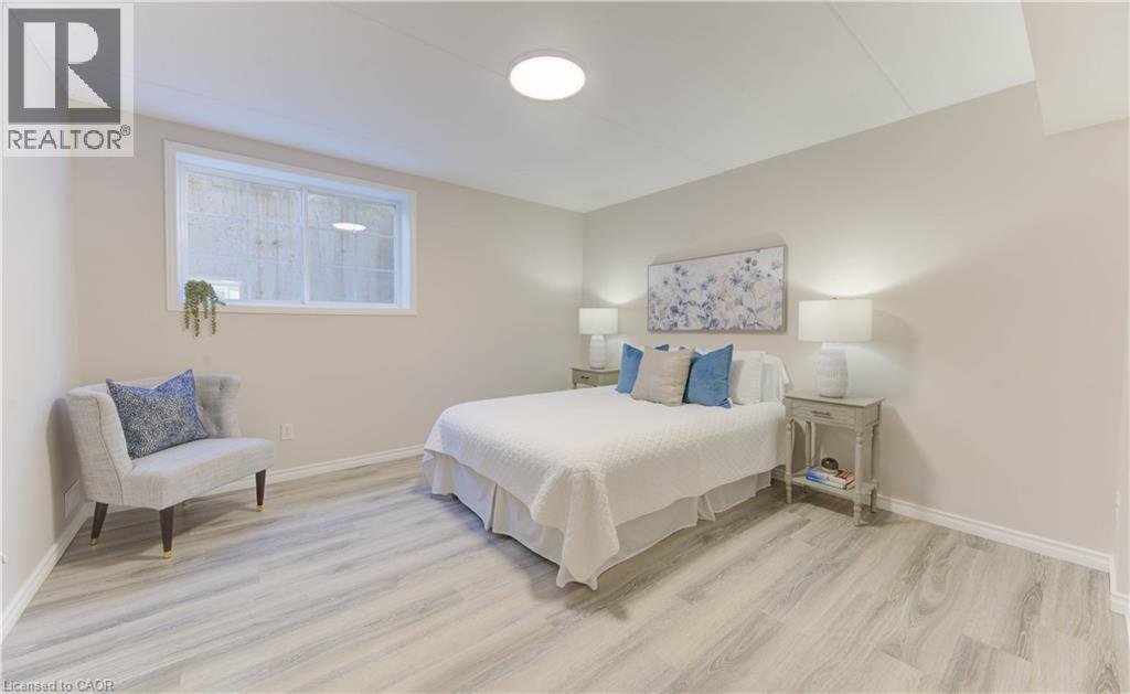 12 Holborn Drive Unit# E33, Kitchener, Ontario  N2A 0A4 - Photo 16 - 40795122