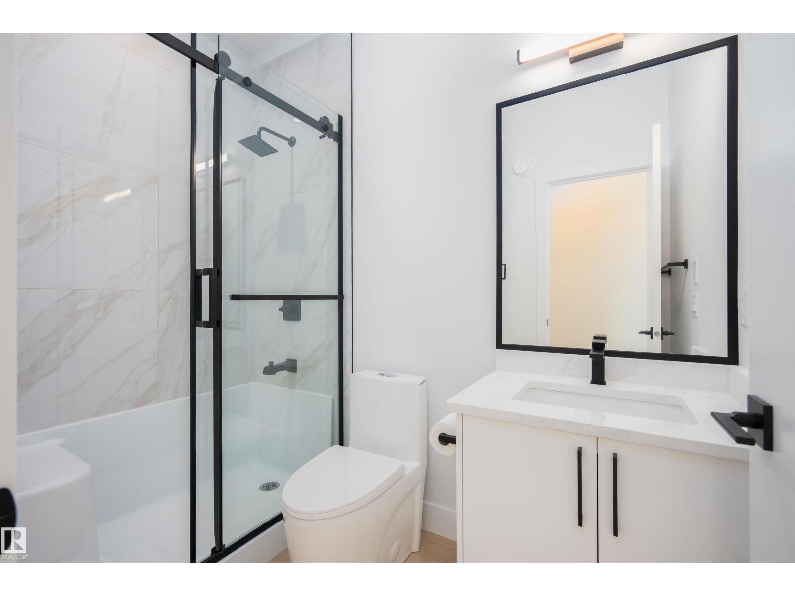 165 Edgewater Cir, Leduc, Alberta  T9E 1K5 - Photo 12 - E4470247