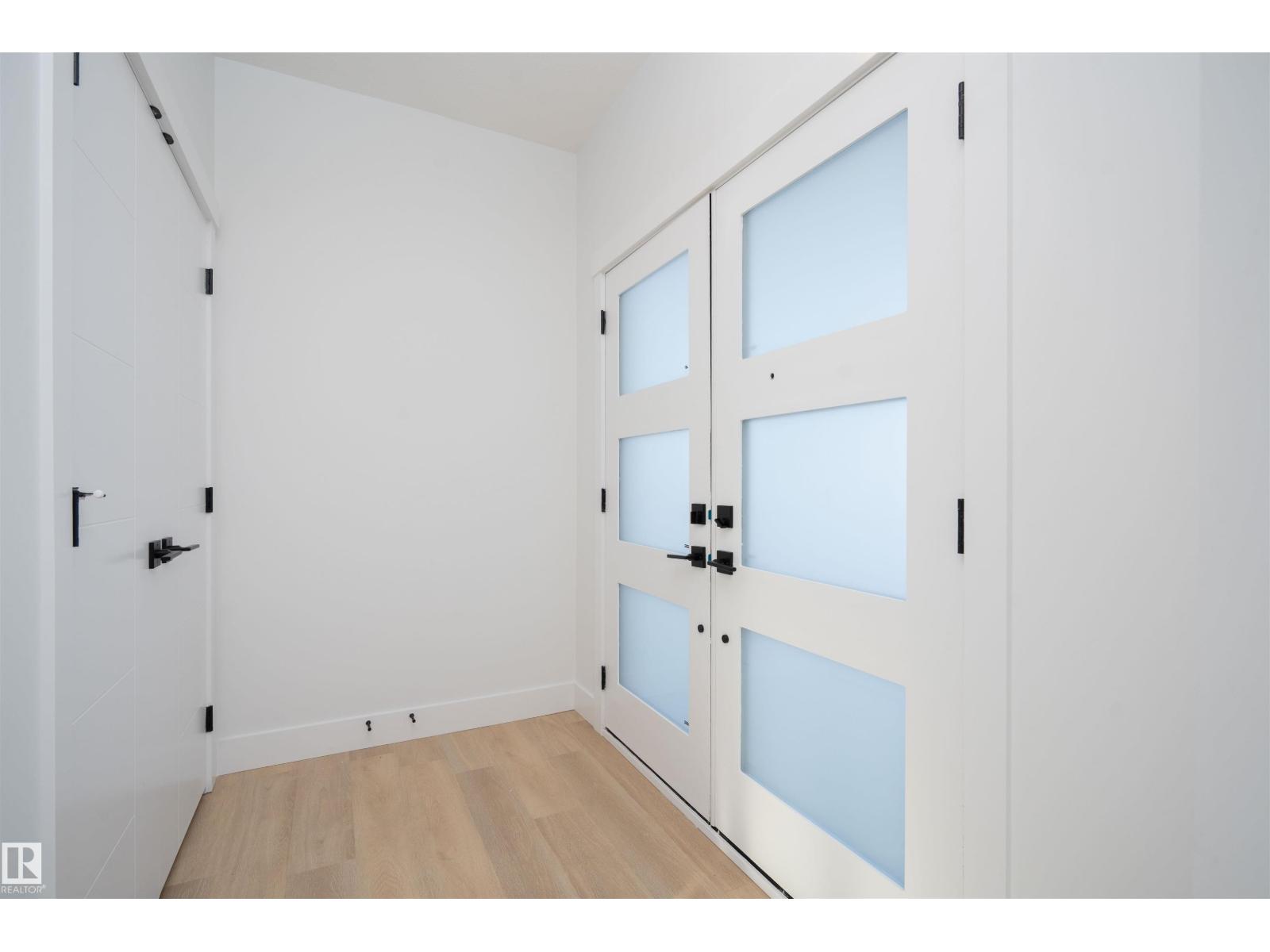 165 Edgewater Cir, Leduc, Alberta  T9E 1K5 - Photo 9 - E4470247