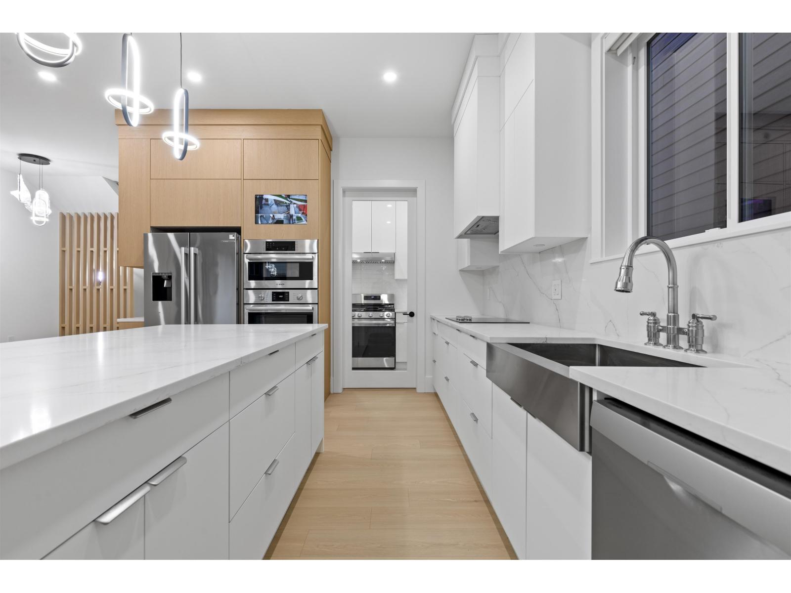 17144 1 Avenue, Surrey, British Columbia  V3Z 9R2 - Photo 12 - R3075856