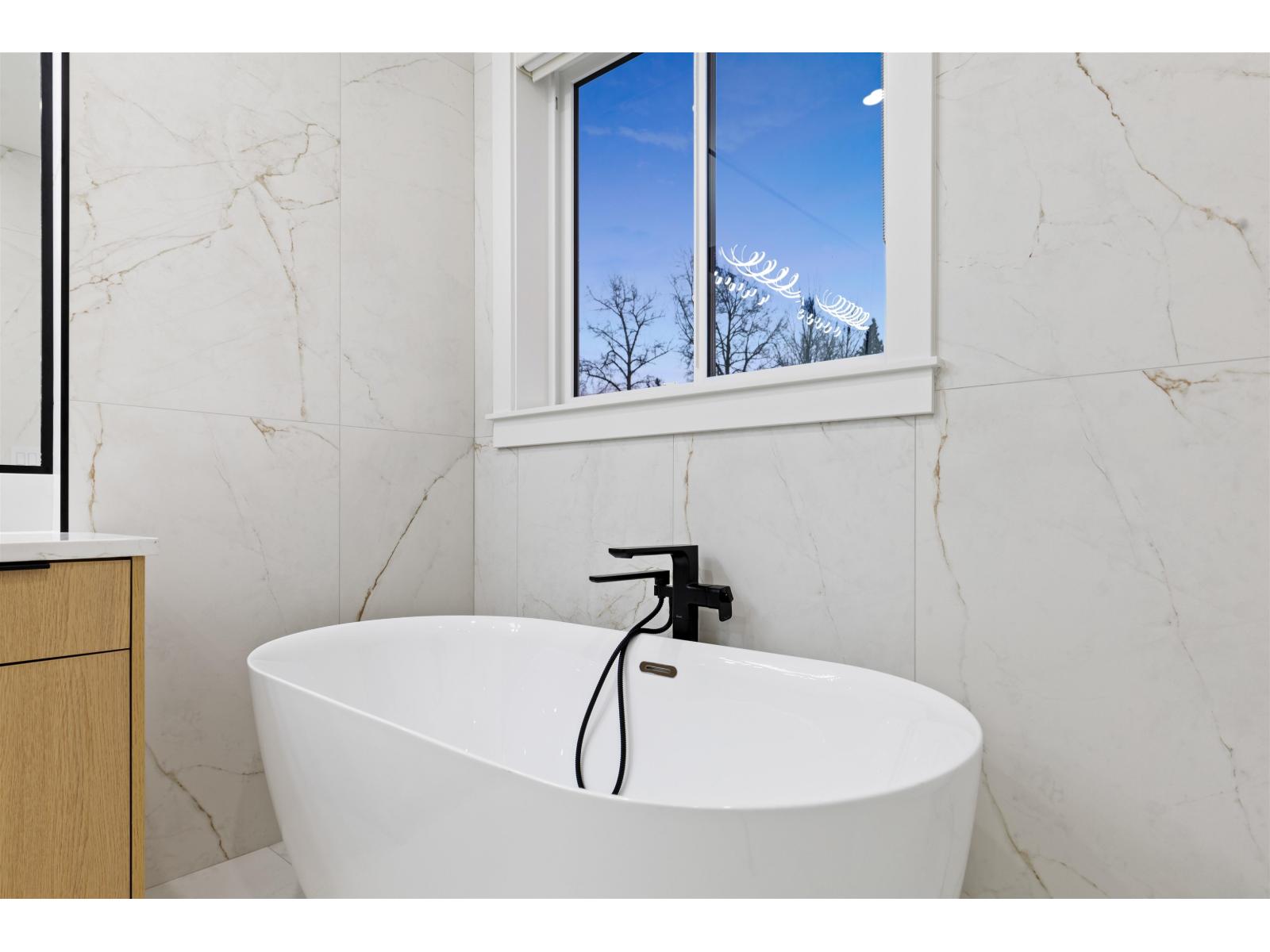 17144 1 Avenue, Surrey, British Columbia  V3Z 9R2 - Photo 23 - R3075856