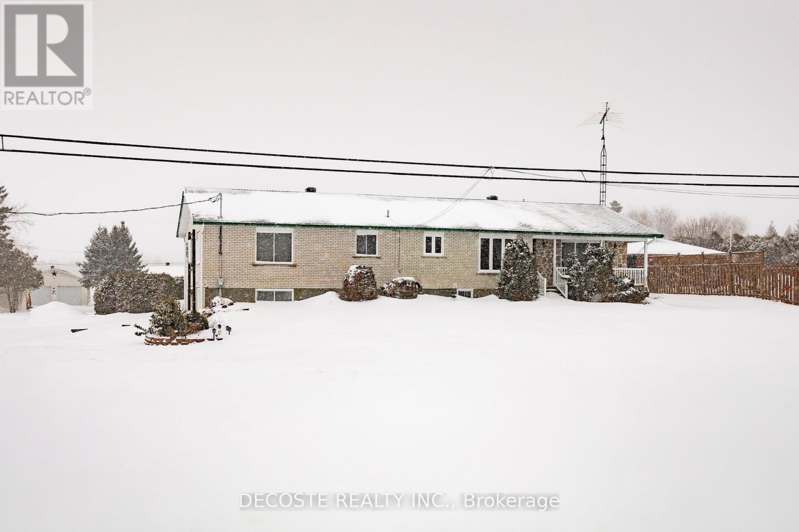 20397 Park Crescent, South Glengarry, Ontario  K0C 1L0 - Photo 5 - X12703132