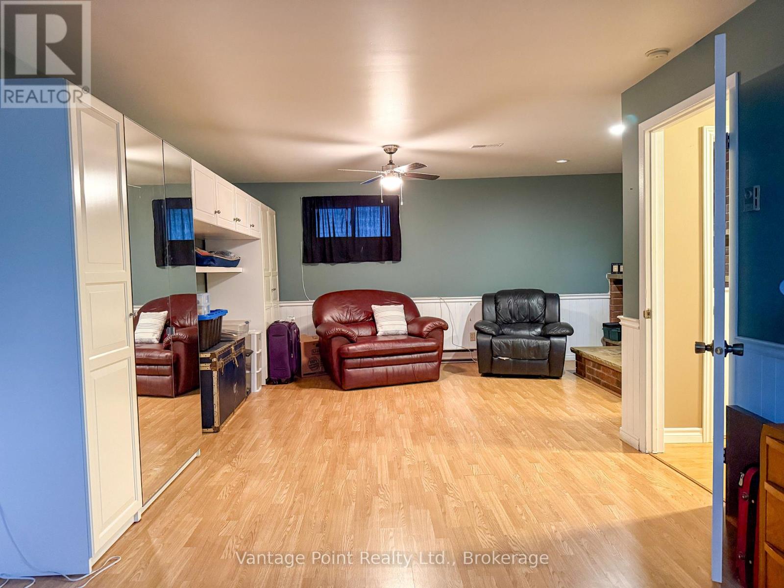 154 15th Ave Close, Hanover, Ontario  N4N 3P8 - Photo 23 - X12702736