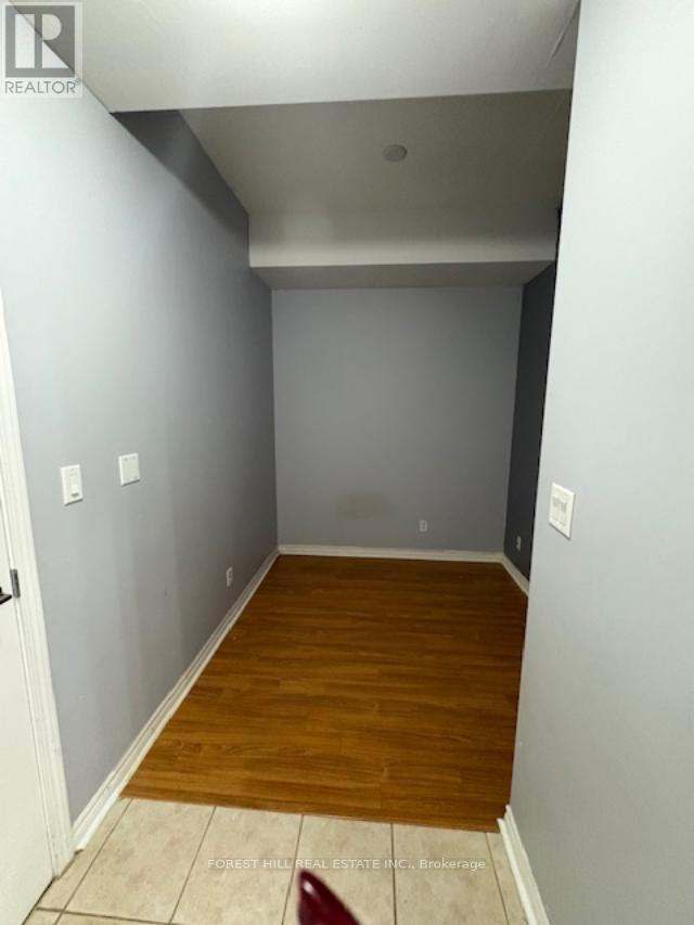 Gv10 - 2 Rean Drive, Toronto, Ontario  M2K 3B8 - Photo 11 - C12703172