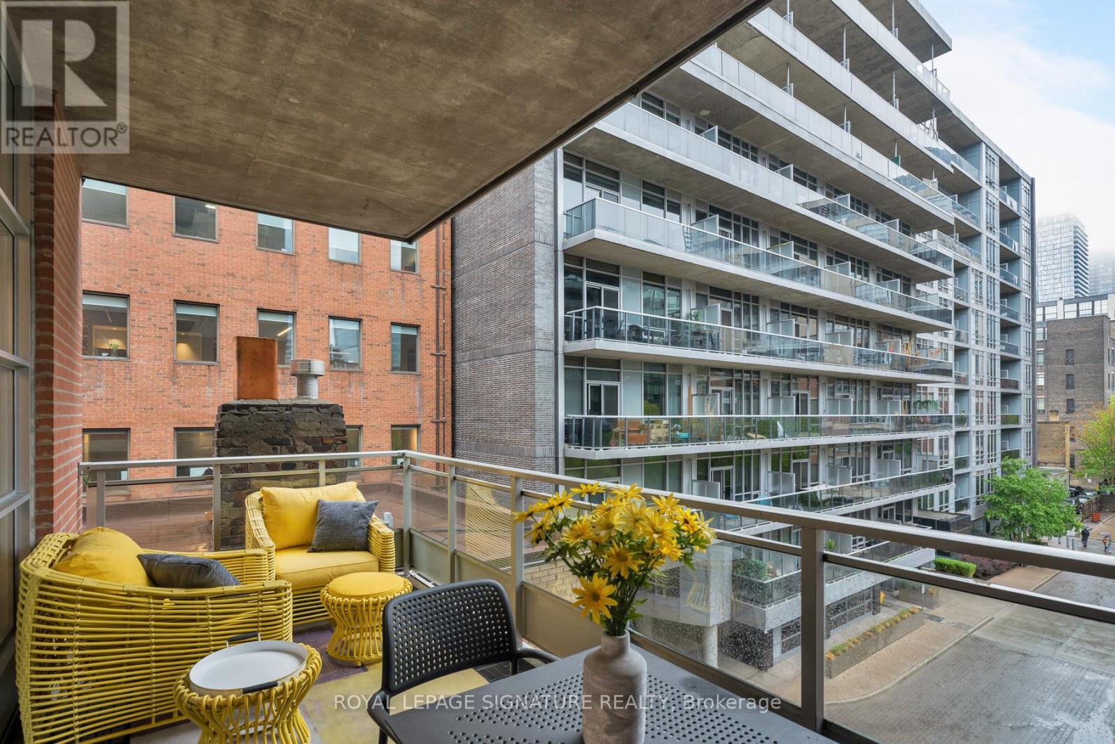 408 - 19 Brant Street, Toronto, Ontario  M5V 2L2 - Photo 10 - C12703174