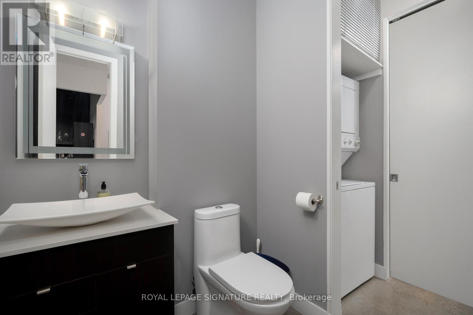 408 - 19 Brant Street, Toronto, Ontario  M5V 2L2 - Photo 29 - C12703174