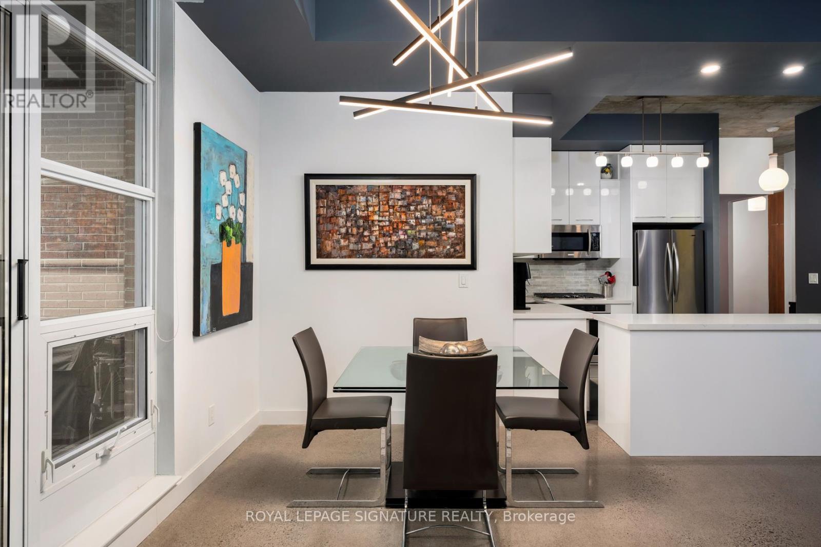 408 - 19 Brant Street, Toronto, Ontario  M5V 2L2 - Photo 5 - C12703174