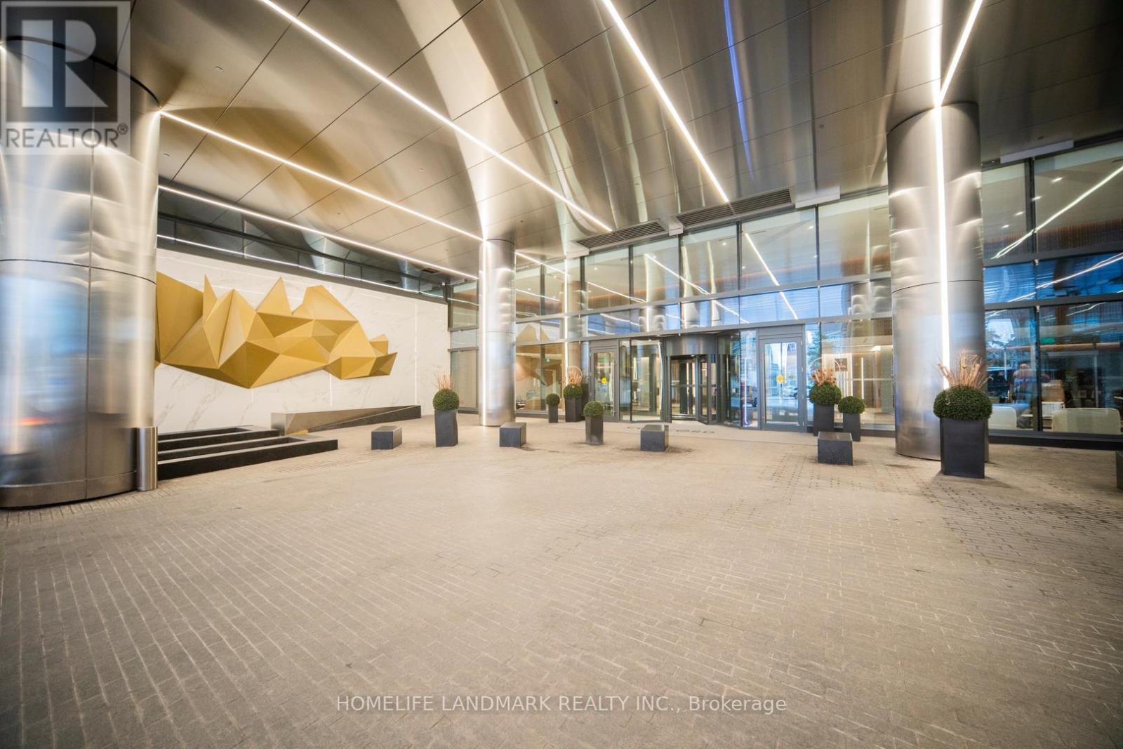 2315 - 1 Concord Cityplace Way, Toronto, Ontario  M5V 0X3 - Photo 5 - C12703196