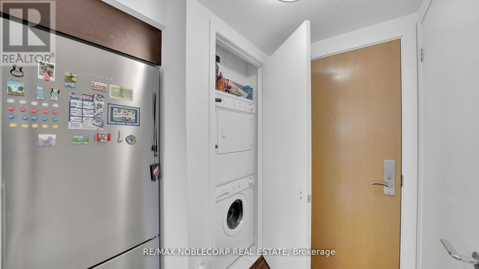 810 - 375 King Street W, Toronto, Ontario  M5V 1K1 - Photo 14 - C12703208