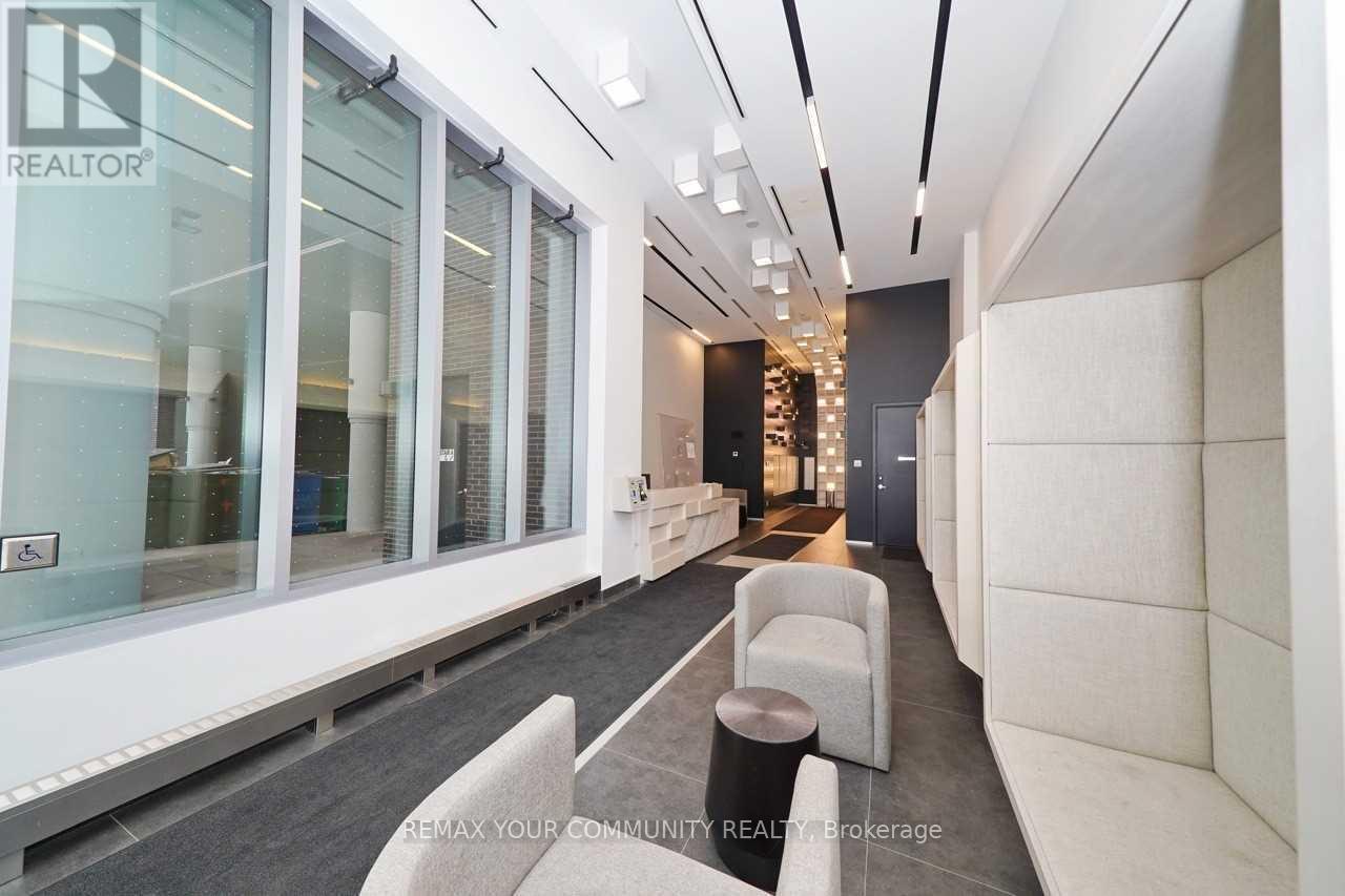 1808 - 195 REDPATH AVENUE