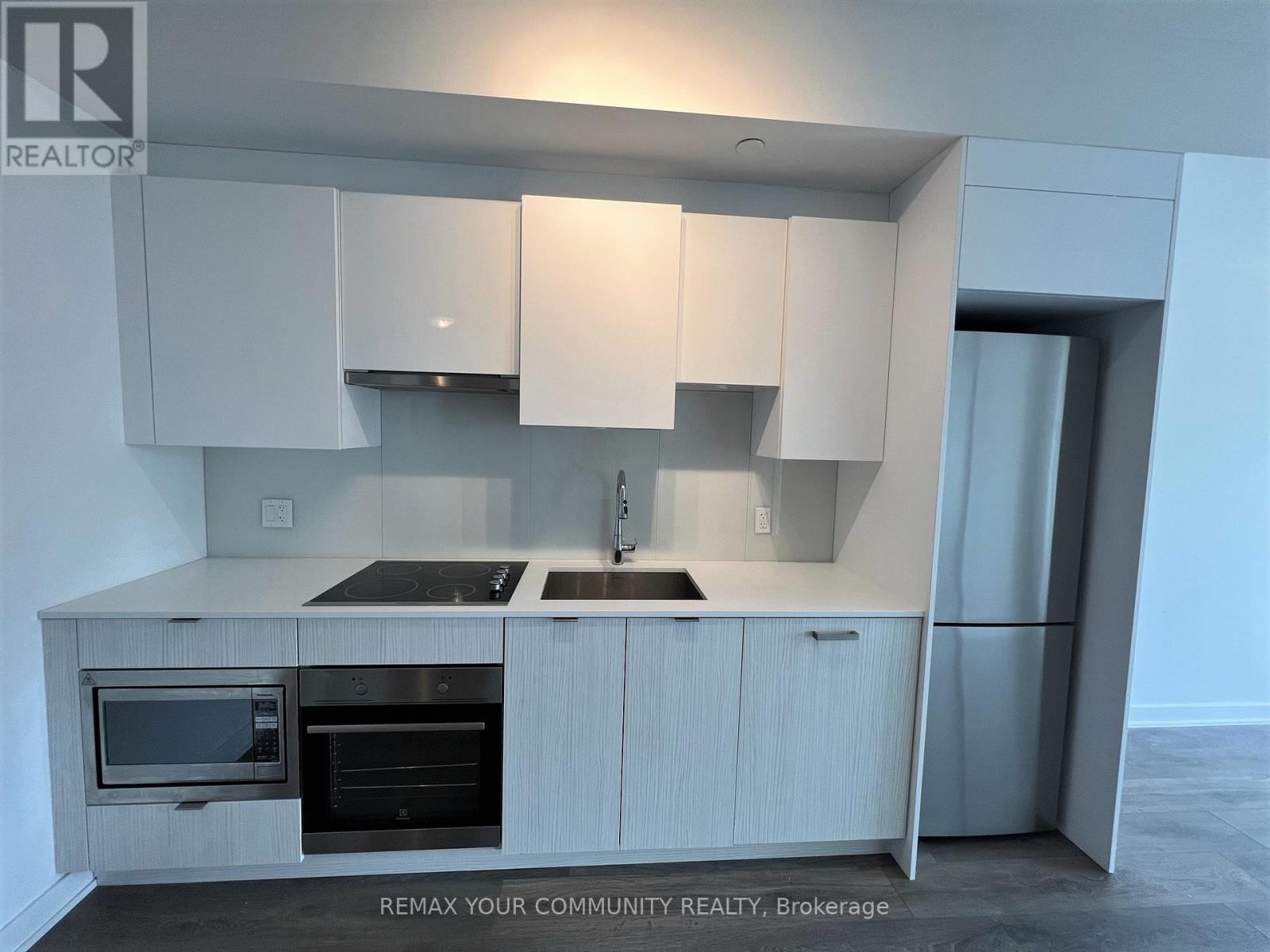 1808 - 195 Redpath Avenue, Toronto, Ontario  M4P 0E4 - Photo 3 - C12703232