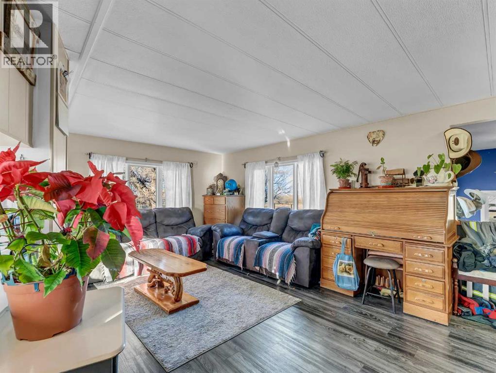 11317 Highway 41, Rural Cypress County, Alberta  T1B 0L3 - Photo 14 - A2279128