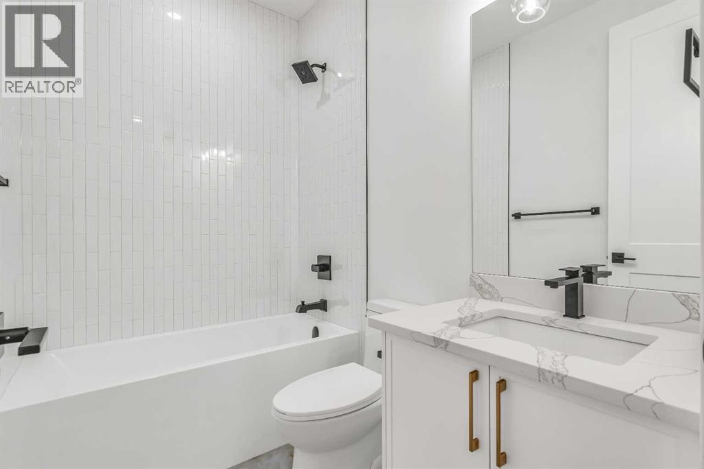 642 25 Avenue NW, Calgary, Alberta  T2M 2A9 - Photo 34 - A2272555