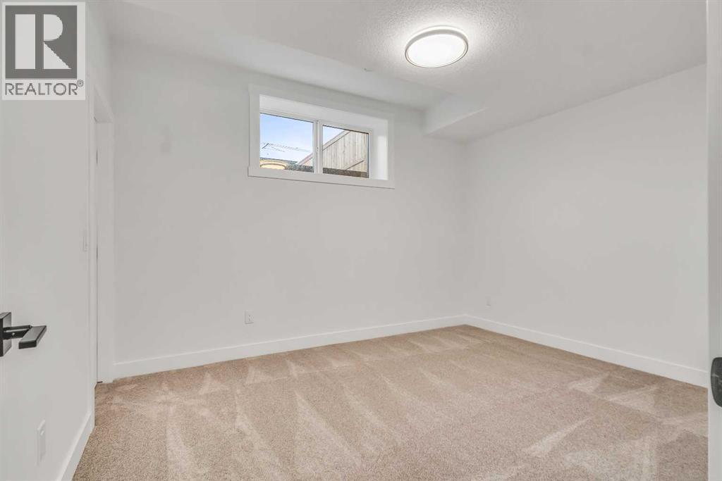 642 25 Avenue NW, Calgary, Alberta  T2M 2A9 - Photo 42 - A2272555