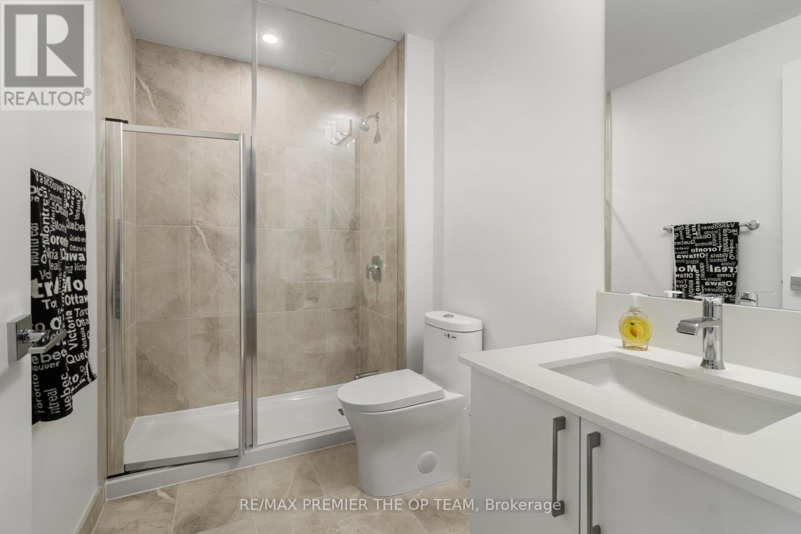 204 - 500 Plains Road E, Burlington, Ontario  L7T 0C8 - Photo 38 - W12697080