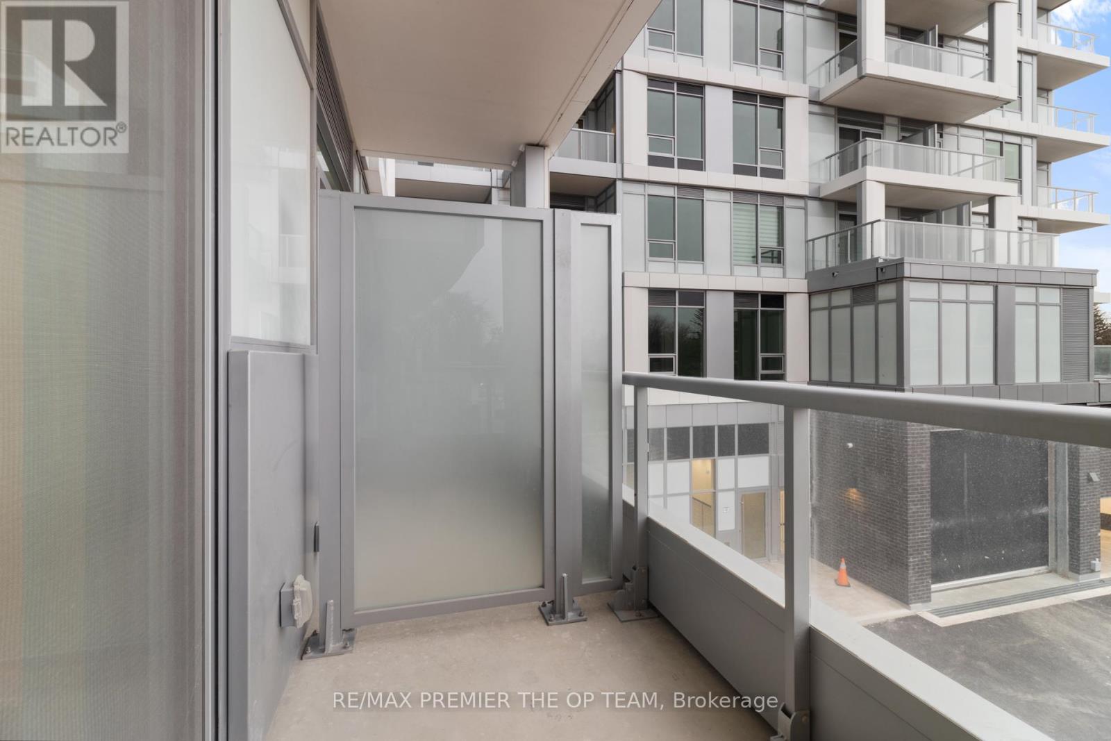 204 - 500 Plains Road E, Burlington, Ontario  L7T 0C8 - Photo 41 - W12697080