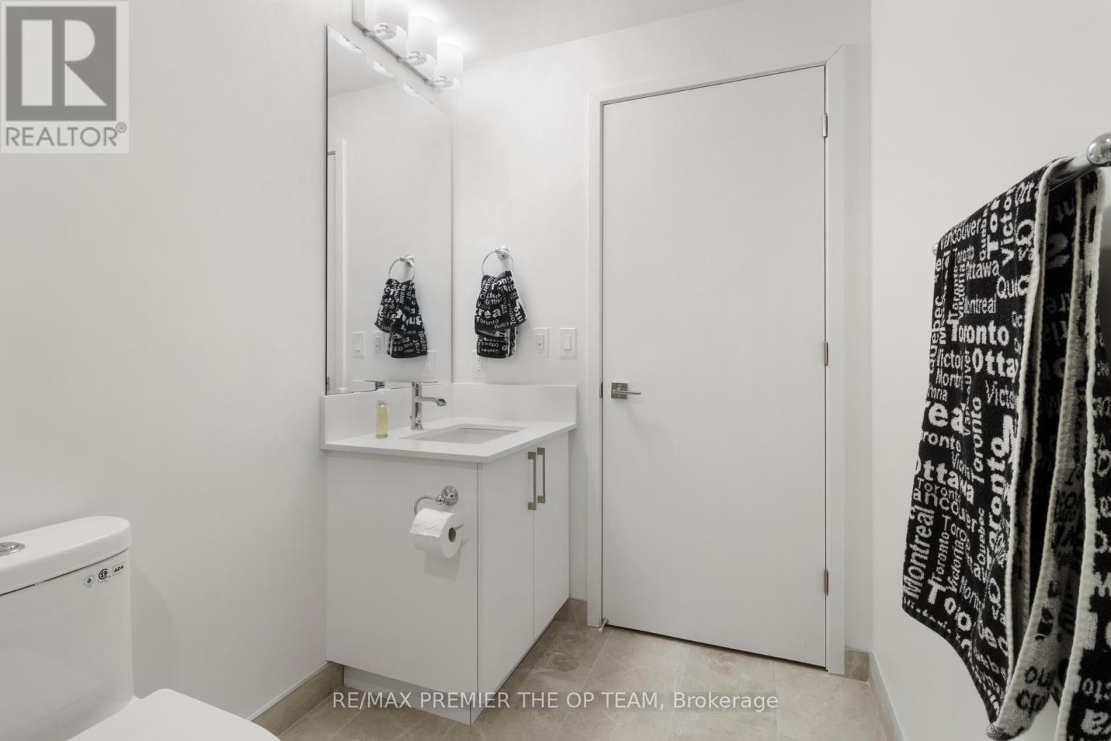 204 - 500 Plains Road E, Burlington, Ontario  L7T 0C8 - Photo 39 - W12697080