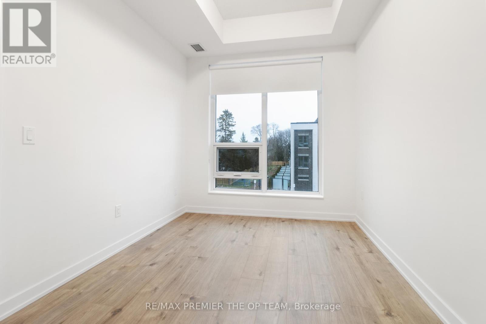 204 - 500 Plains Road E, Burlington, Ontario  L7T 0C8 - Photo 34 - W12697080