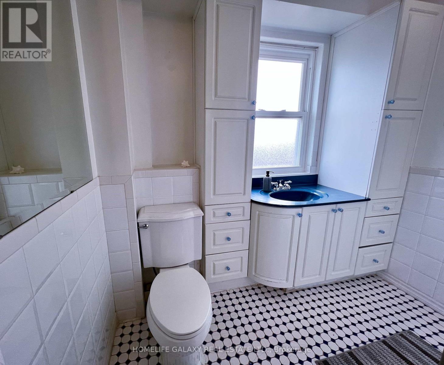 2nd Floor - 983 Victoria Park Avenue, Toronto, Ontario  M4B 2J4 - Photo 5 - E12703184