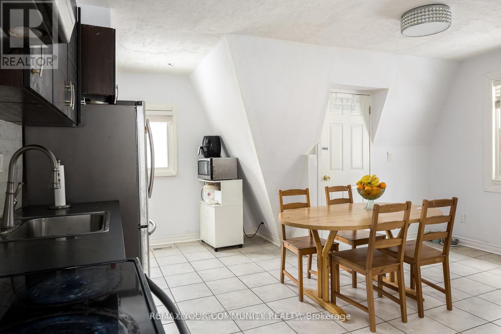 3132 Twelfth Line, Bradford West Gwillimbury, Ontario  L3Z 3P2 - Photo 13 - N12703142