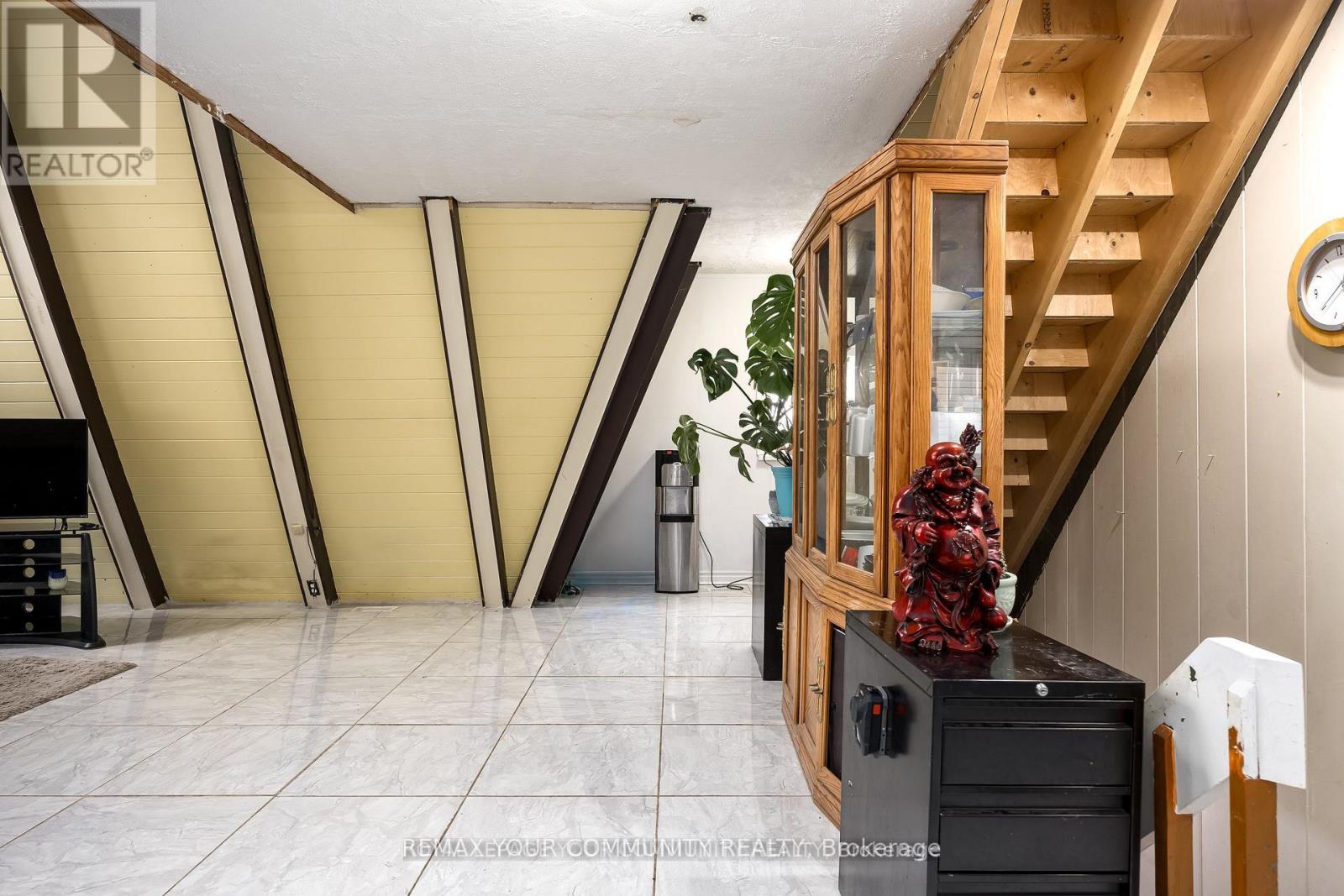 3132 Twelfth Line, Bradford West Gwillimbury, Ontario  L3Z 3P2 - Photo 8 - N12703142