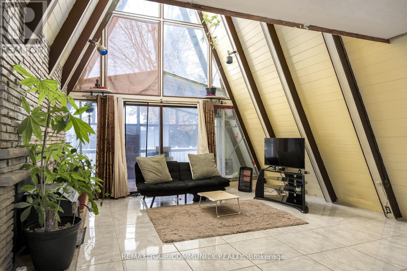 3132 Twelfth Line, Bradford West Gwillimbury, Ontario  L3Z 3P2 - Photo 9 - N12703142