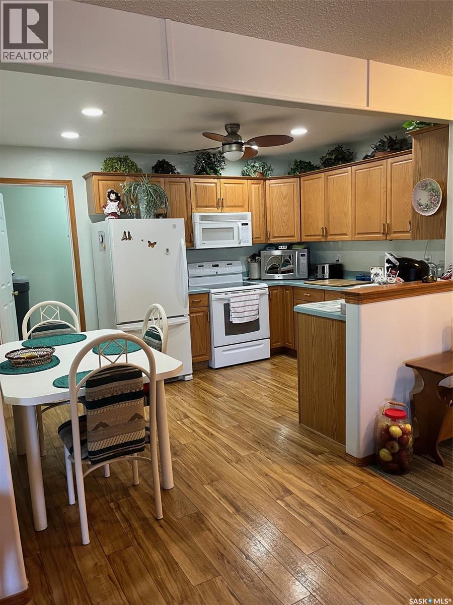 101 1226 3rd Street, Estevan, Saskatchewan  S4A 0R9 - Photo 3 - SK026954