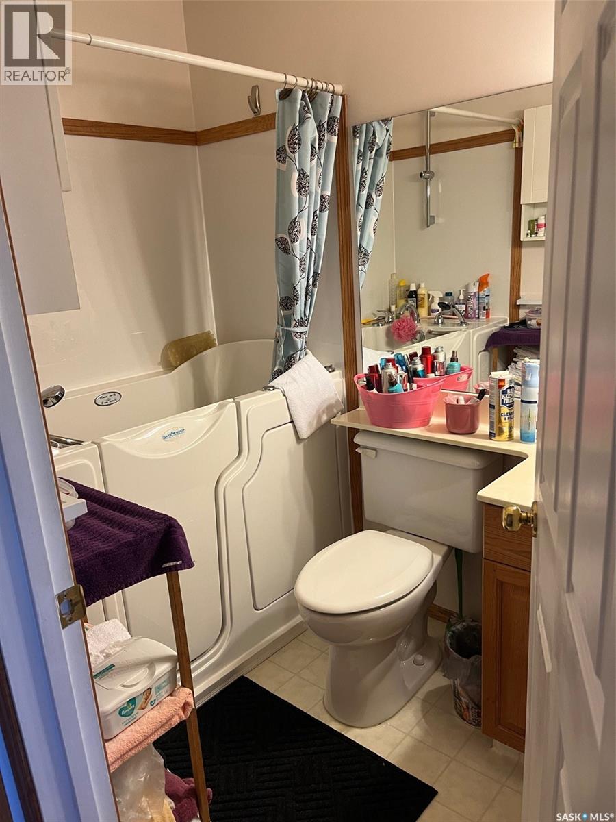 101 1226 3rd Street, Estevan, Saskatchewan  S4A 0R9 - Photo 8 - SK026954