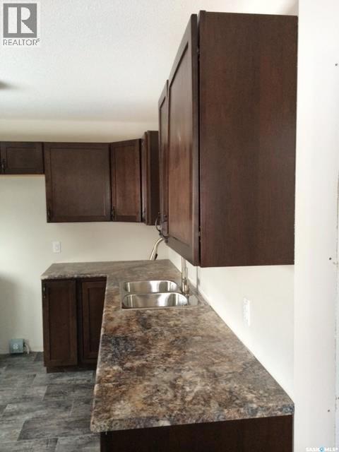 518 Albert Street, Hudson Bay, Saskatchewan  S0E 0Y0 - Photo 2 - SK026921