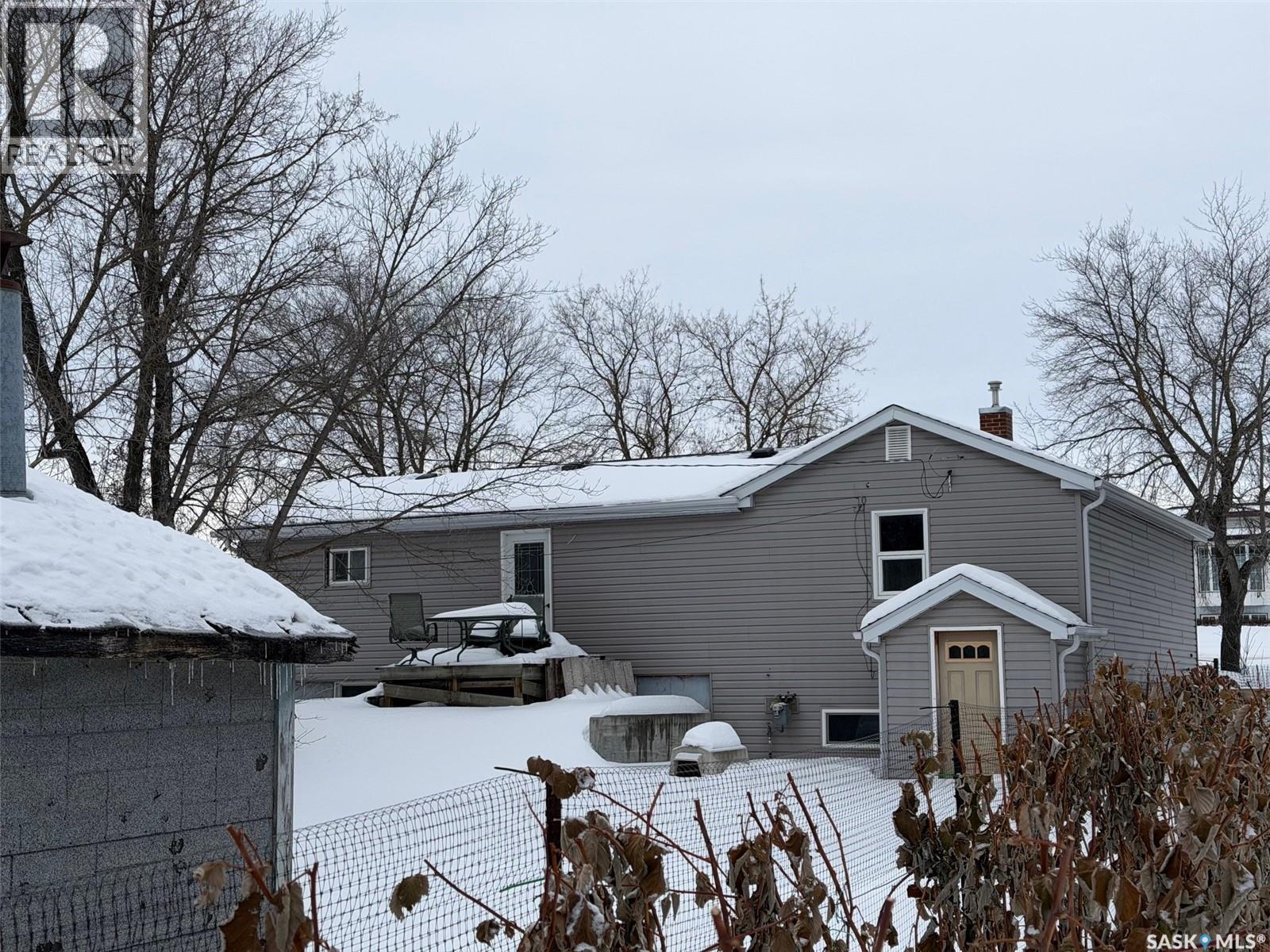 518 Albert Street, Hudson Bay, Saskatchewan  S0E 0Y0 - Photo 7 - SK026921
