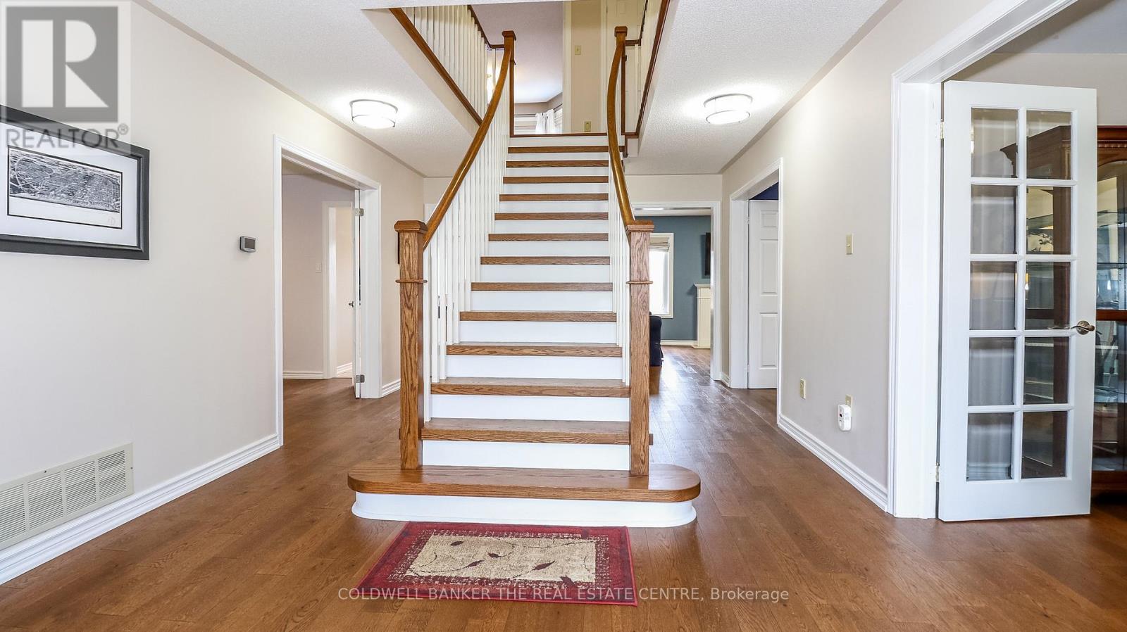 37 Falling Brook Drive, Barrie (Bayshore), Ontario  L4N 7E9 - Photo 7 - S12703130