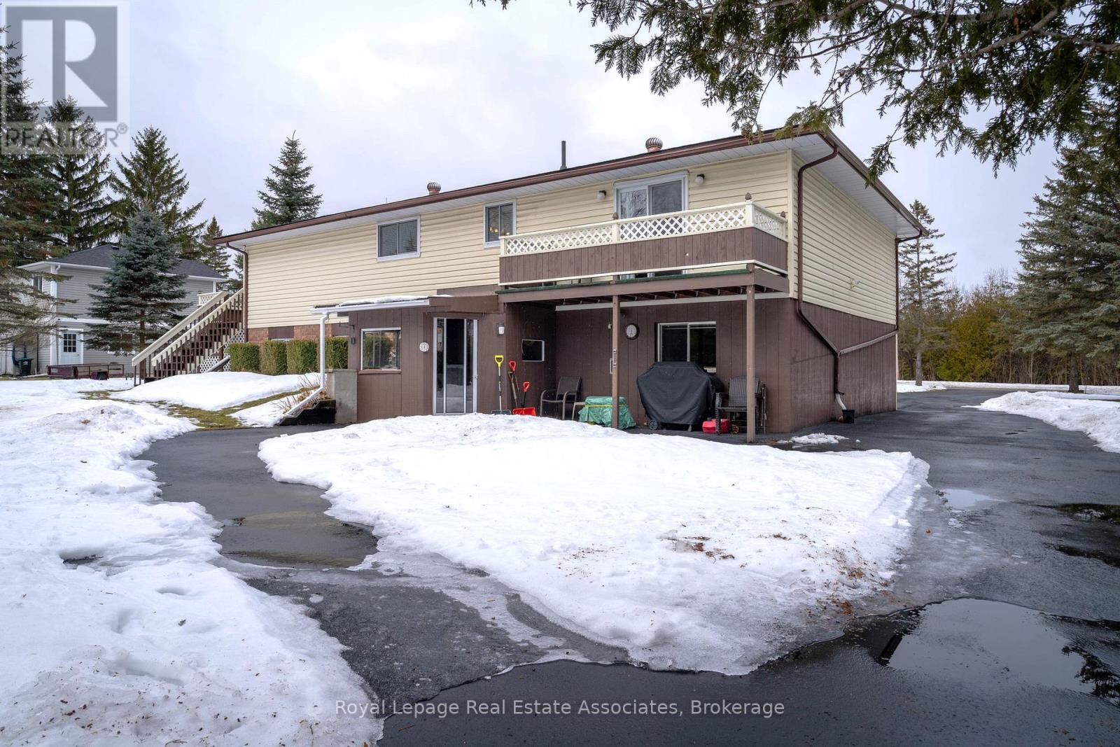 69 George Avenue, Wasaga Beach, Ontario  L9Z 2X9 - Photo 48 - S12703136