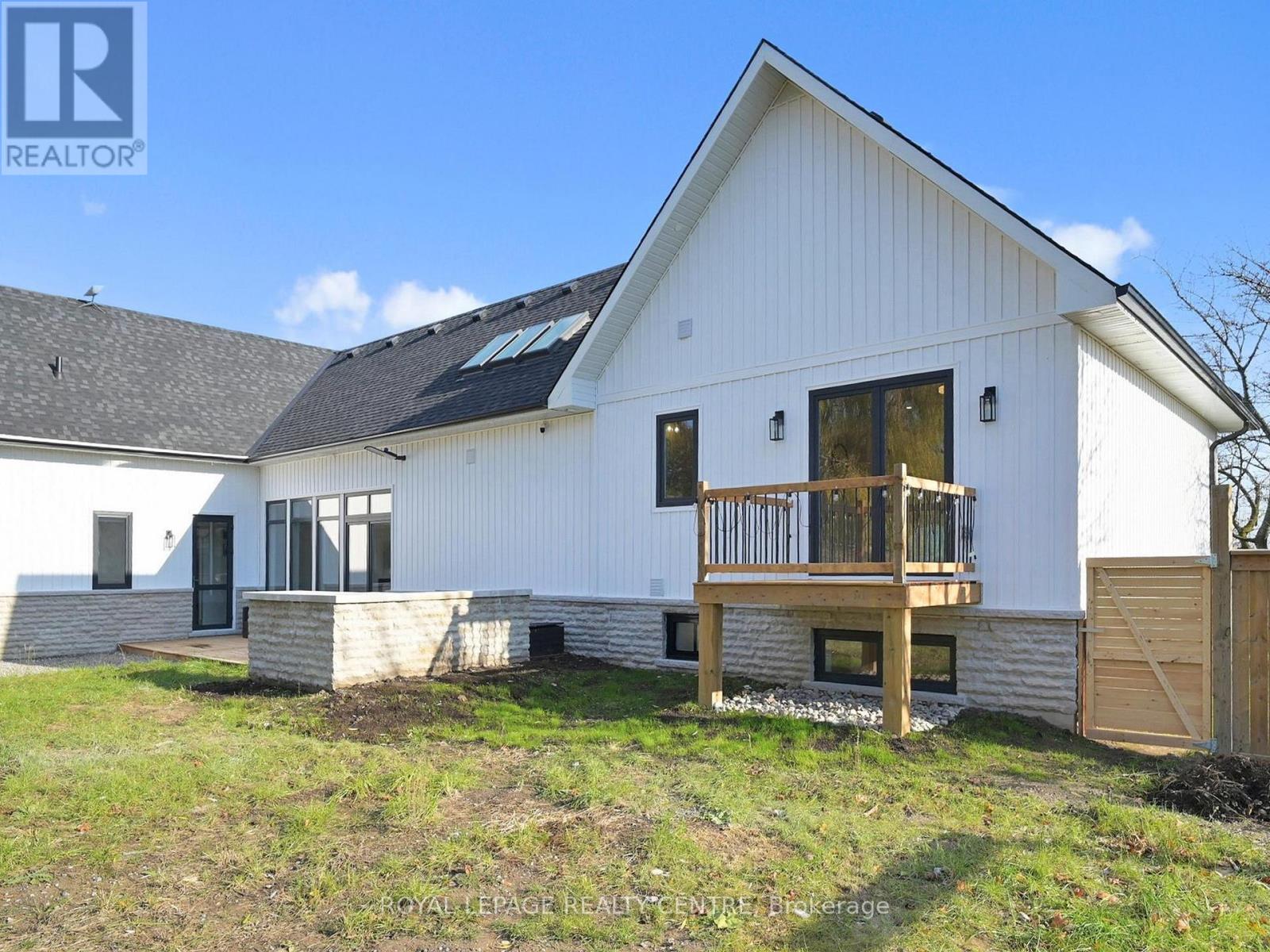 521 Old York Road, Burlington, Ontario  L7P 4Y6 - Photo 33 - W12703134