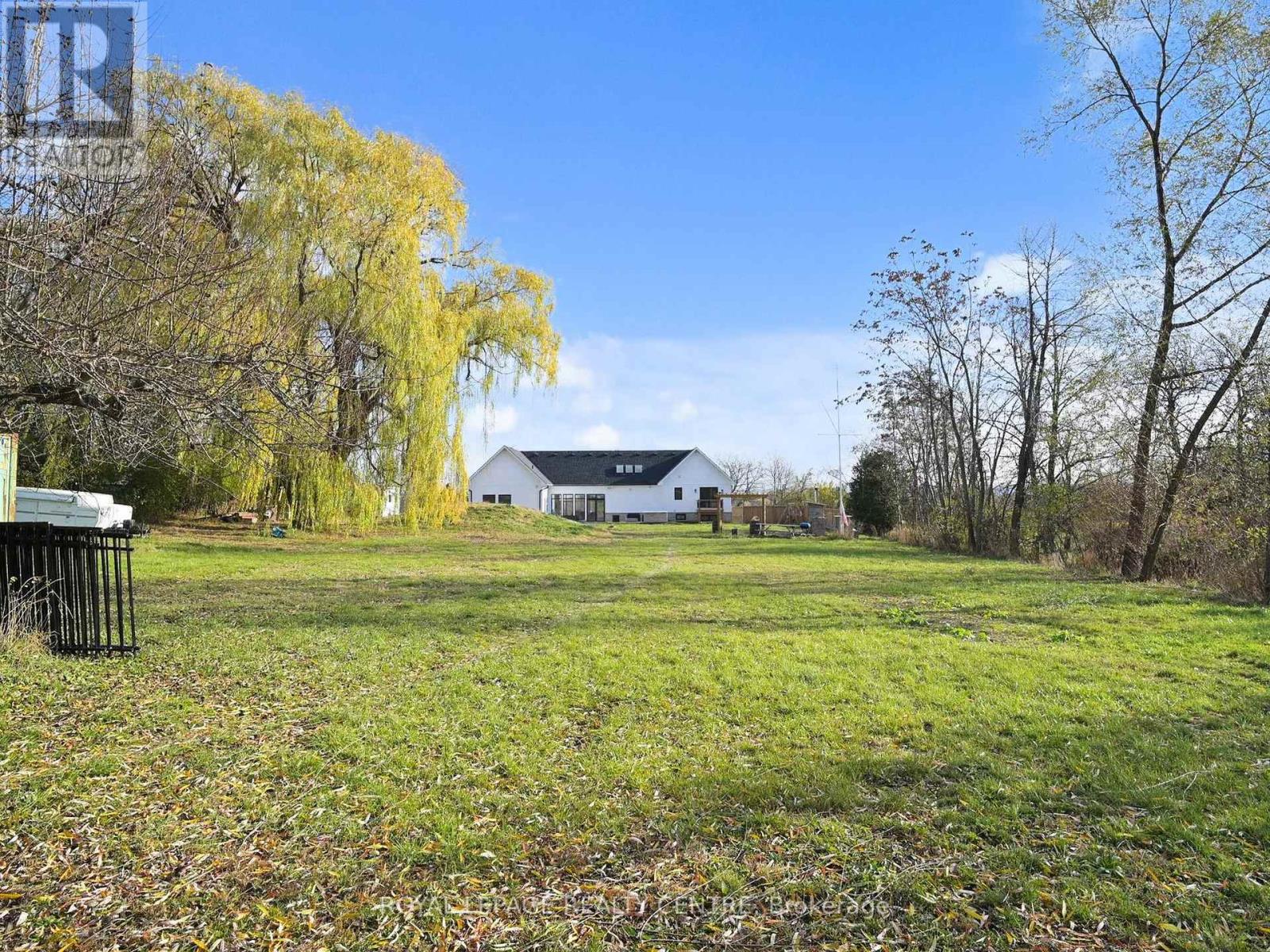 521 Old York Road, Burlington, Ontario  L7P 4Y6 - Photo 38 - W12703134