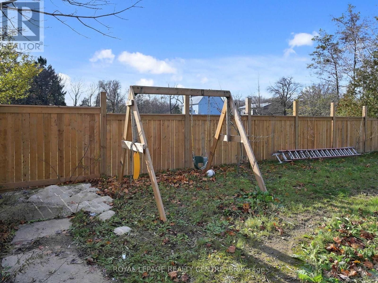 521 Old York Road, Burlington, Ontario  L7P 4Y6 - Photo 41 - W12703134