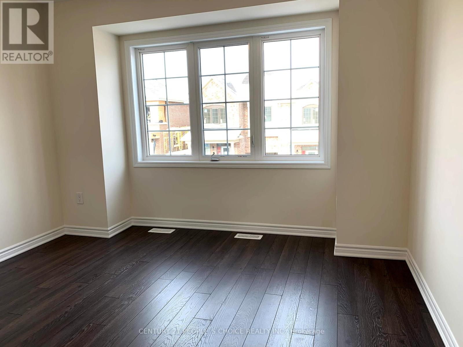 86 Callandar Road N, Brampton, Ontario  L7A 5E2 - Photo 10 - W12703194