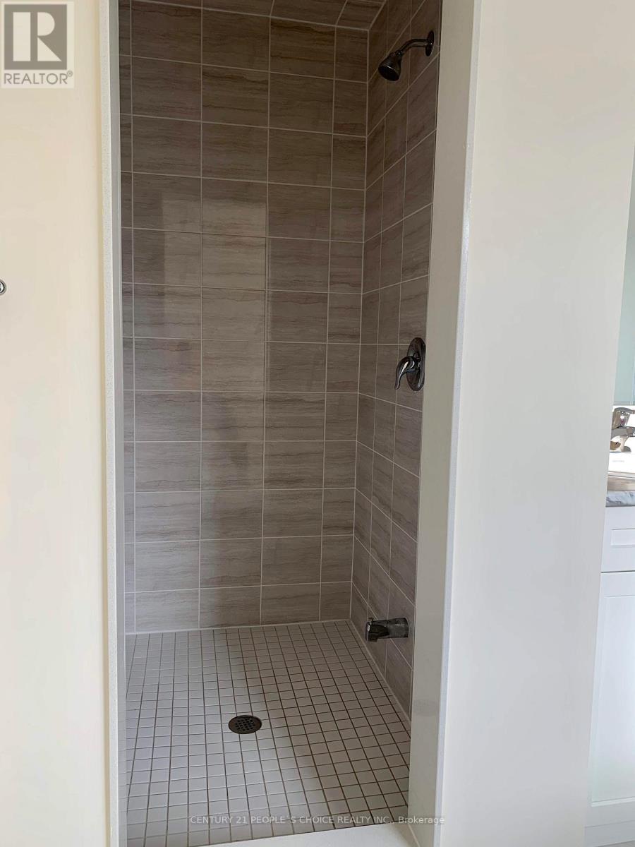 86 Callandar Road N, Brampton, Ontario  L7A 5E2 - Photo 13 - W12703194